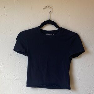 Abercrombie & Fitch Black Essential Tee
